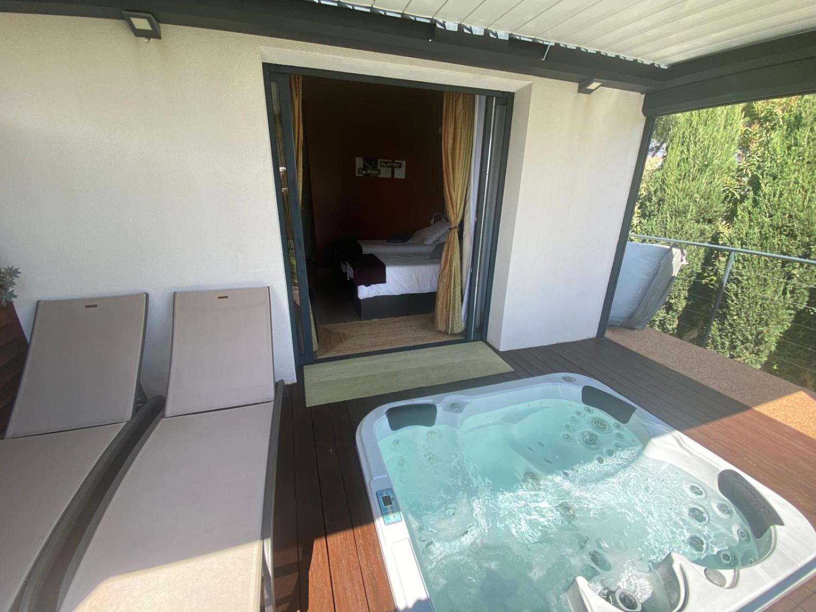 L'Escale Cote Bleue B&B And Spa Sausset-les-Pins Exteriör bild