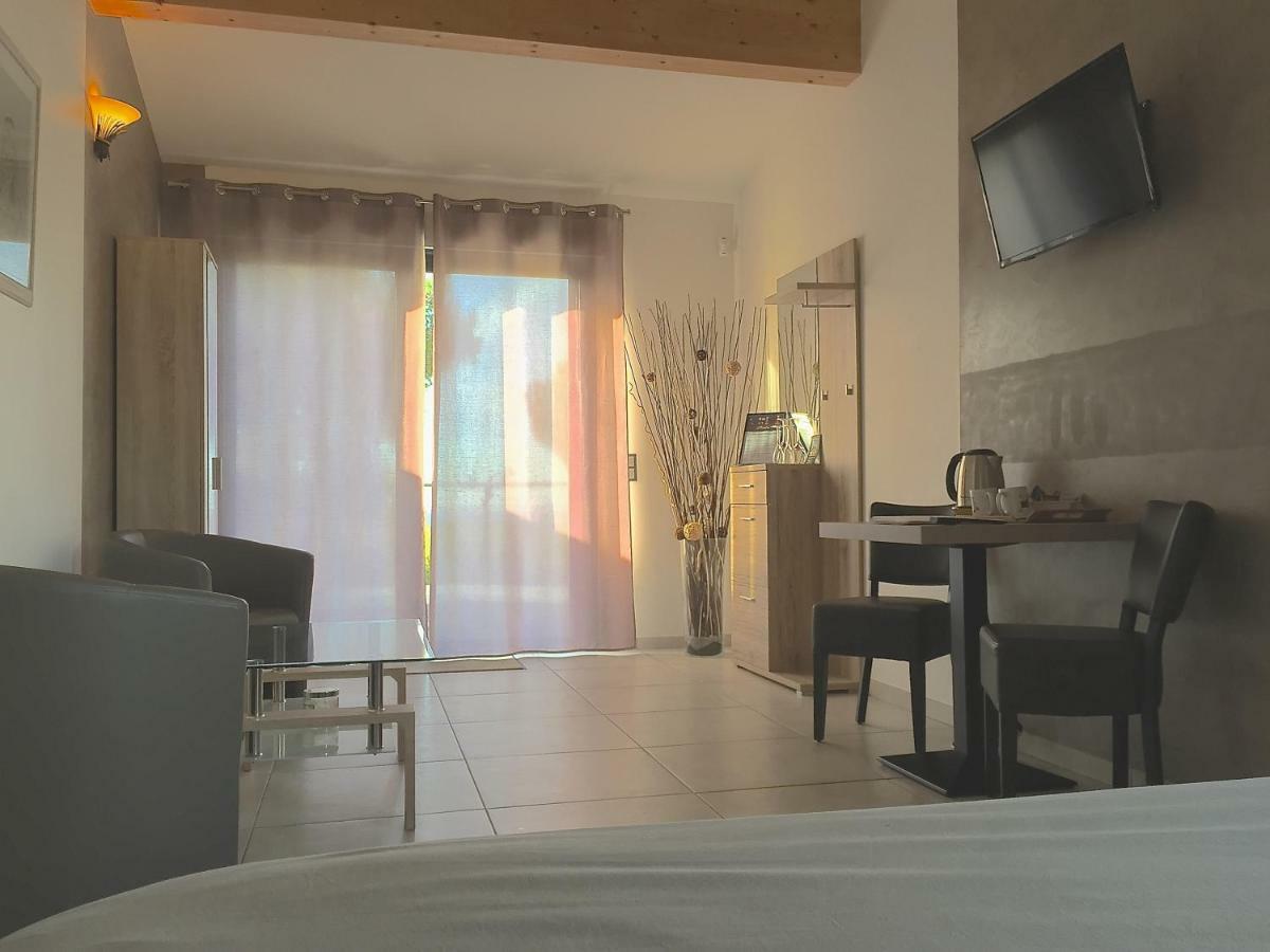 L'Escale Cote Bleue B&B And Spa Sausset-les-Pins Exteriör bild